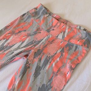 Womens cropped leggings